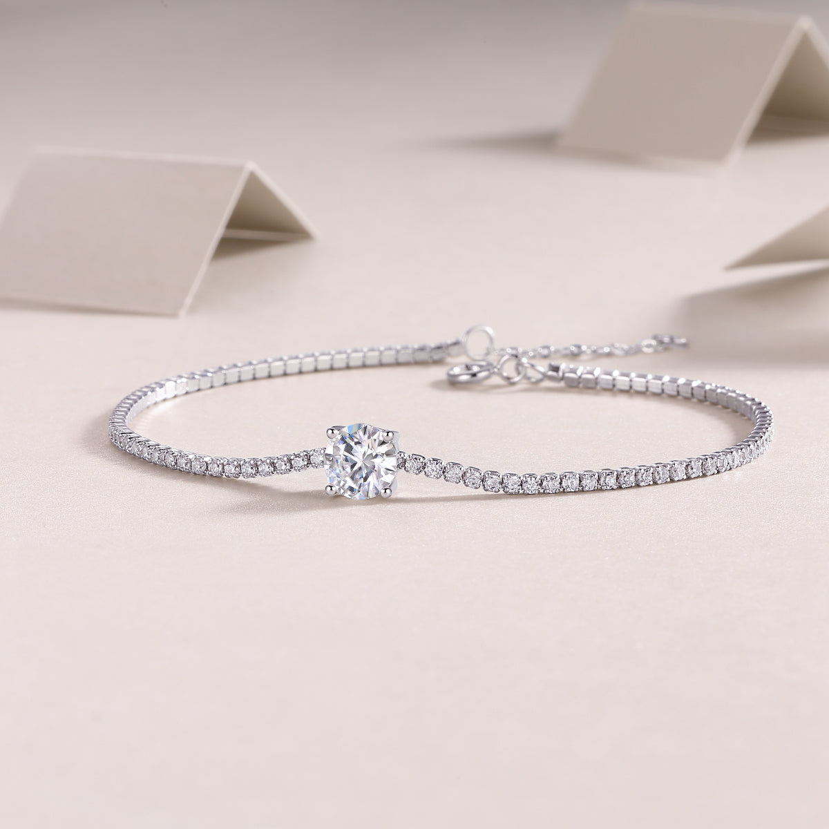 Dawn S925 Moissanite Silver Bracelet – Luxury Diamond‑Cut Shine