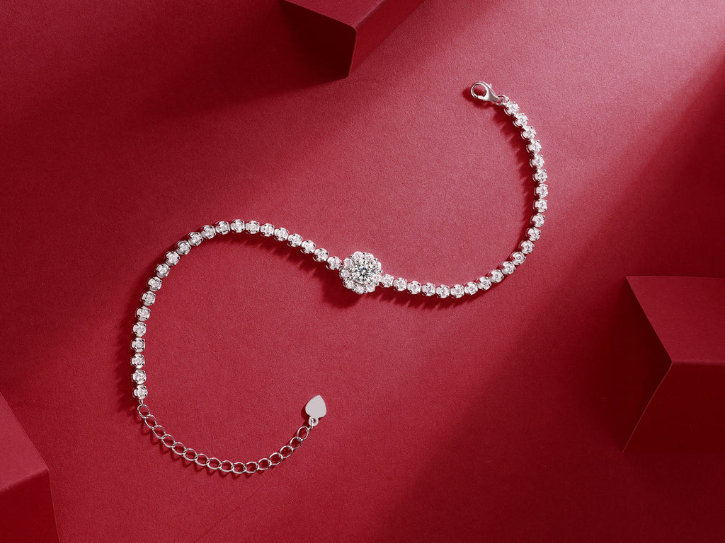 Bridge of Magpies S925 Moissanite Silver Bracelet – Elegant Diamond‑Cut Finish