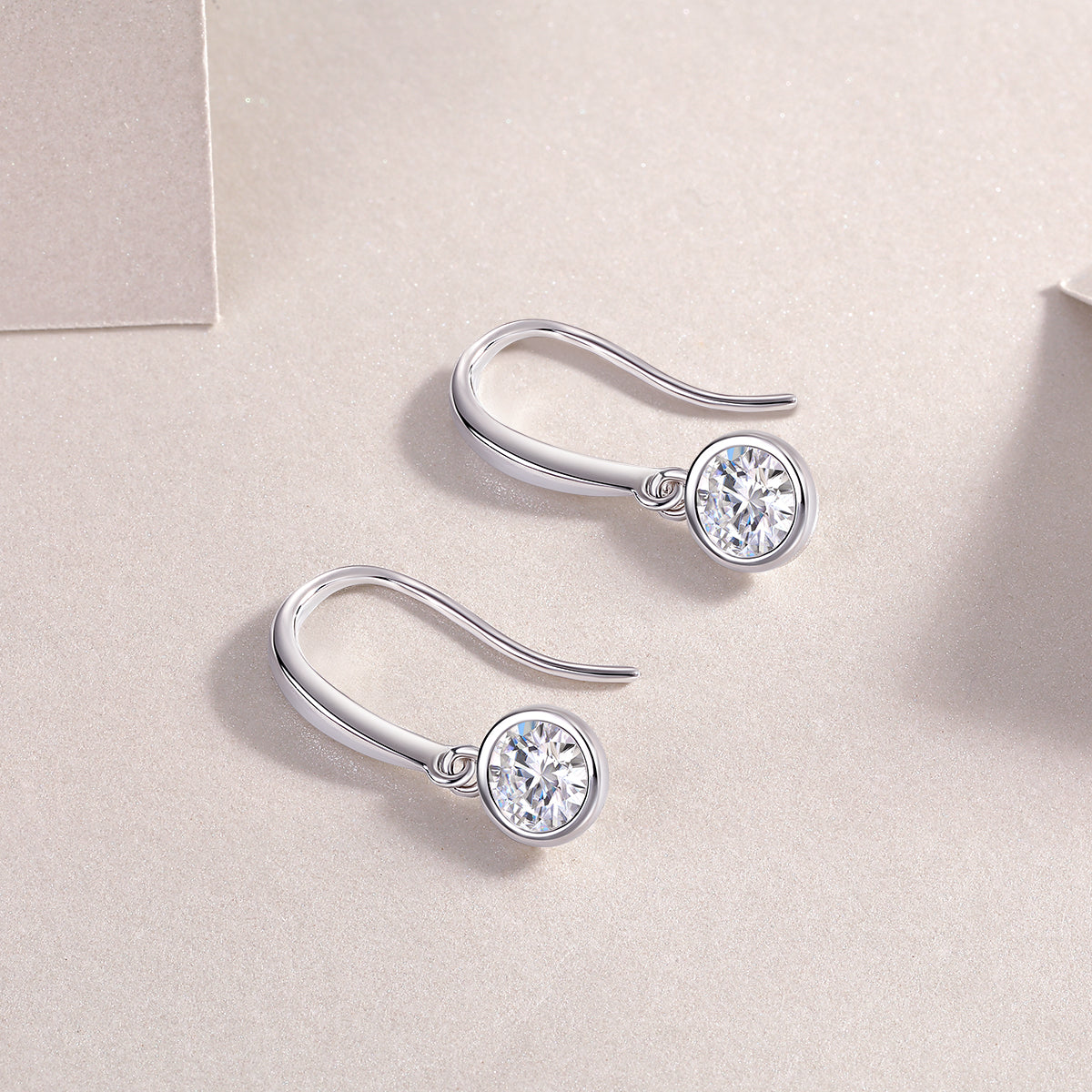 Soft Light & Sweet Whispers – S925 Moissanite Earrings & Stud Set (Platinum‑Plated)