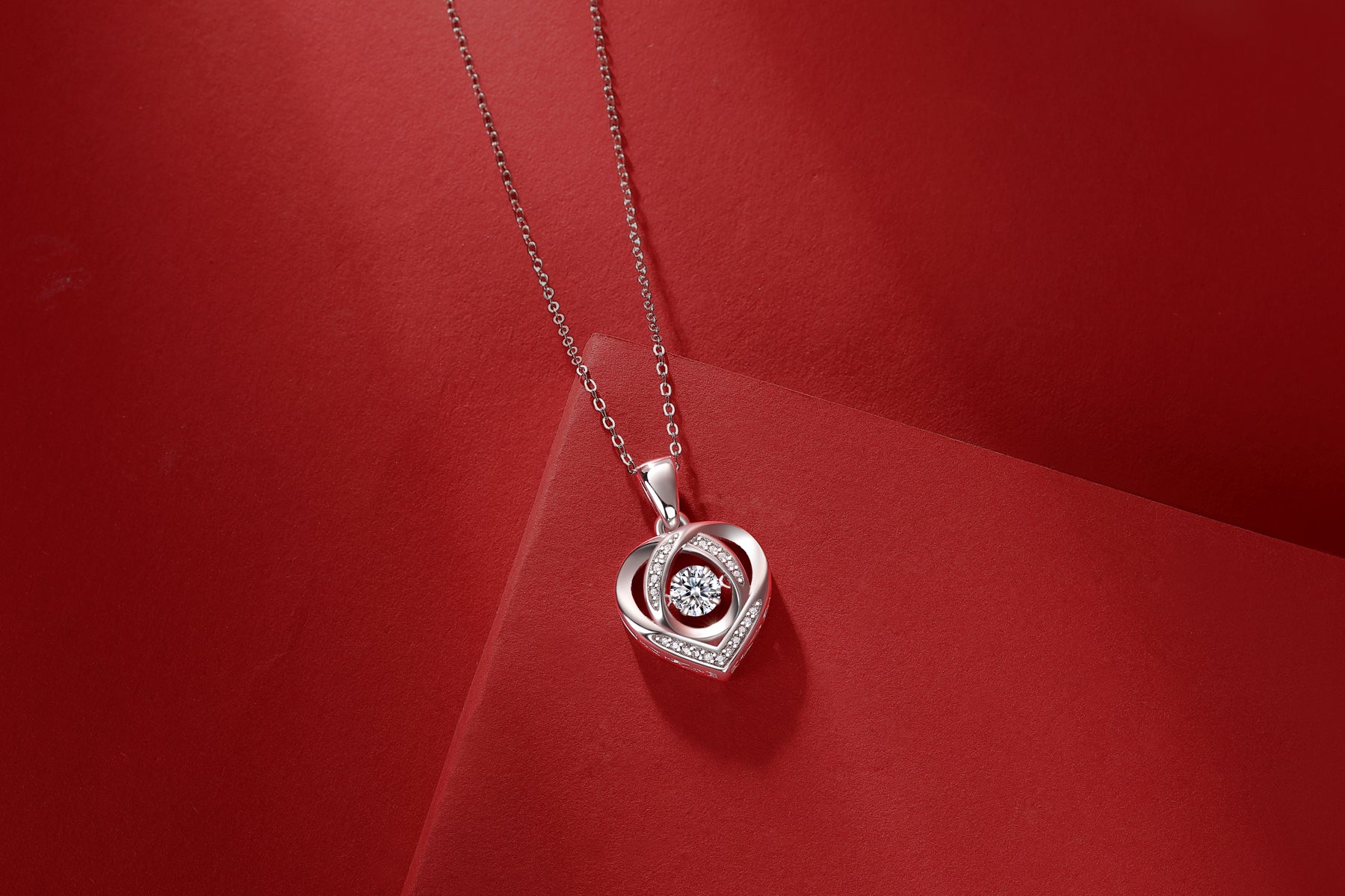 Heart to Have – S925 Moissanite Pendant Necklace Set (Luxury Diamond‑Cut Shine)