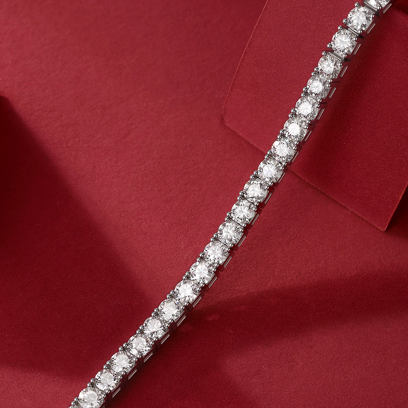 Unique S925 Moissanite Silver Bracelet – Luxury Diamond‑Cut Shine