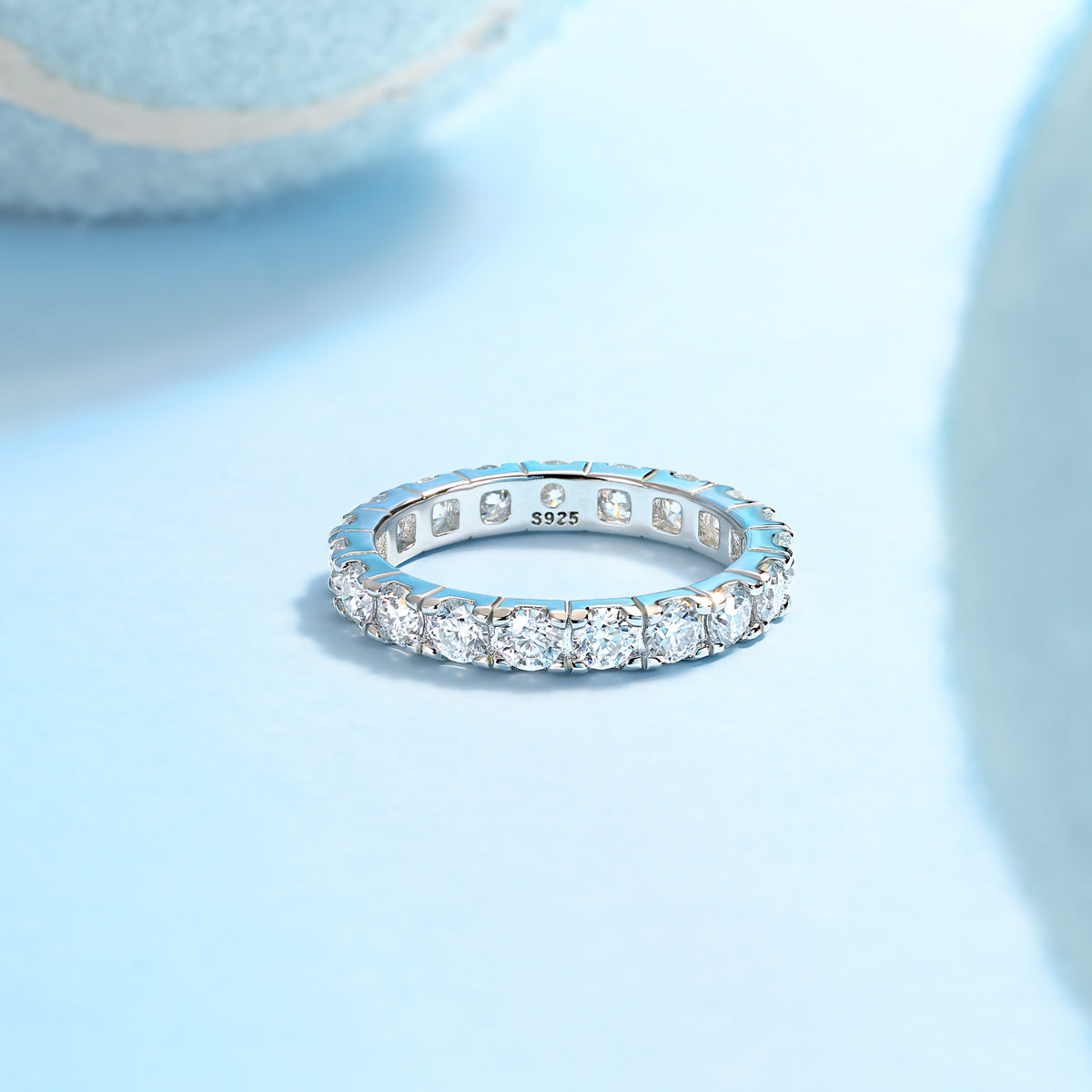 Starry Sky – S925 Moissanite Silver Ring (Luxury Diamond‑Cut Shine)